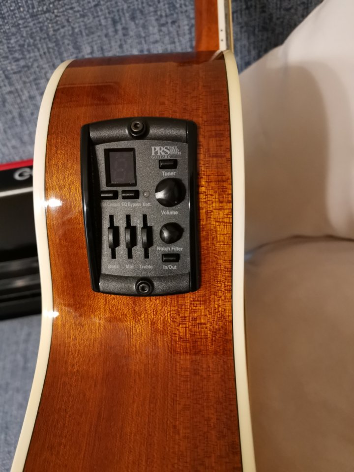 PRS SE ANGELUS de segunda mano · Foto 4 de 6 · Asturias · 475 €