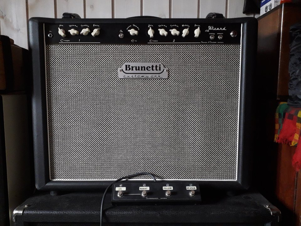 Brunetti Wizard combo custom work 2009 . Numero serie WI005 de segunda mano · Foto 1 de 8 · Madrid · 2100 €