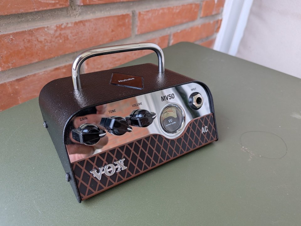 Vox mv50 ac de segunda mano · Foto 1 de 3 · Madrid · 135 €