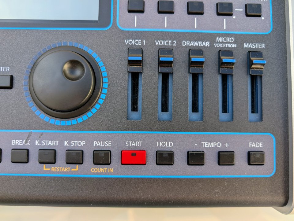 Ketron Event X de segunda mano · Foto 4 de 8 · SC Tenerife · 2600 €