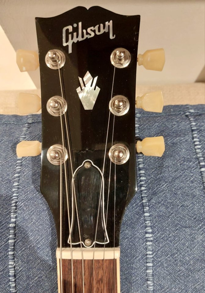 GIBSON ES-335 Sixties 60's Cherry de segunda mano · Foto 3 de 10 · Madrid · 2550 €