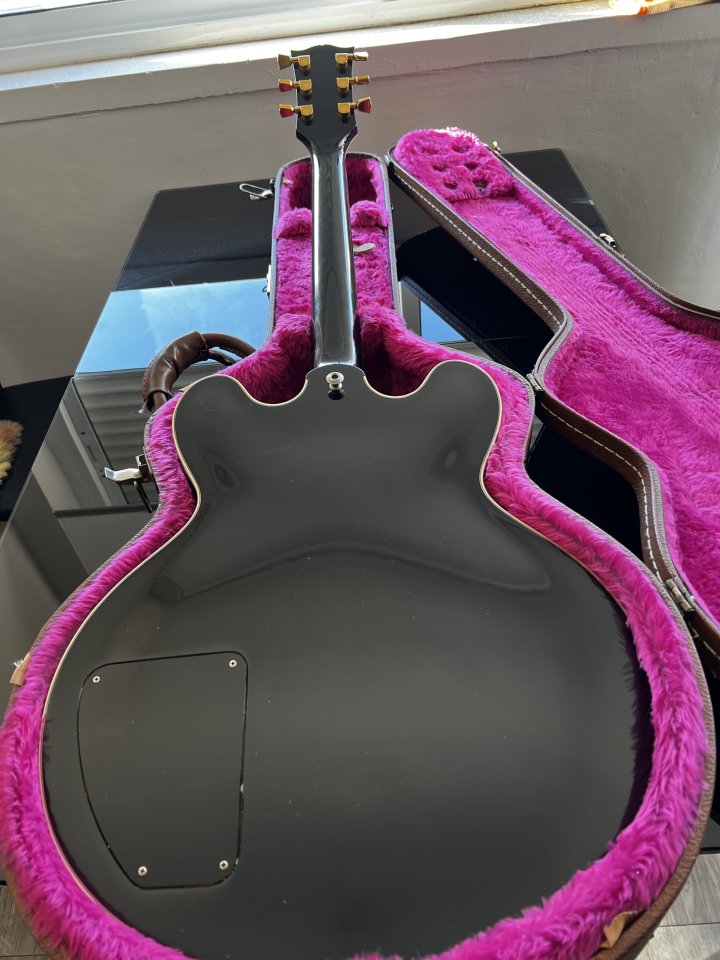 Vendo Gibson B.B King Lucille del 95