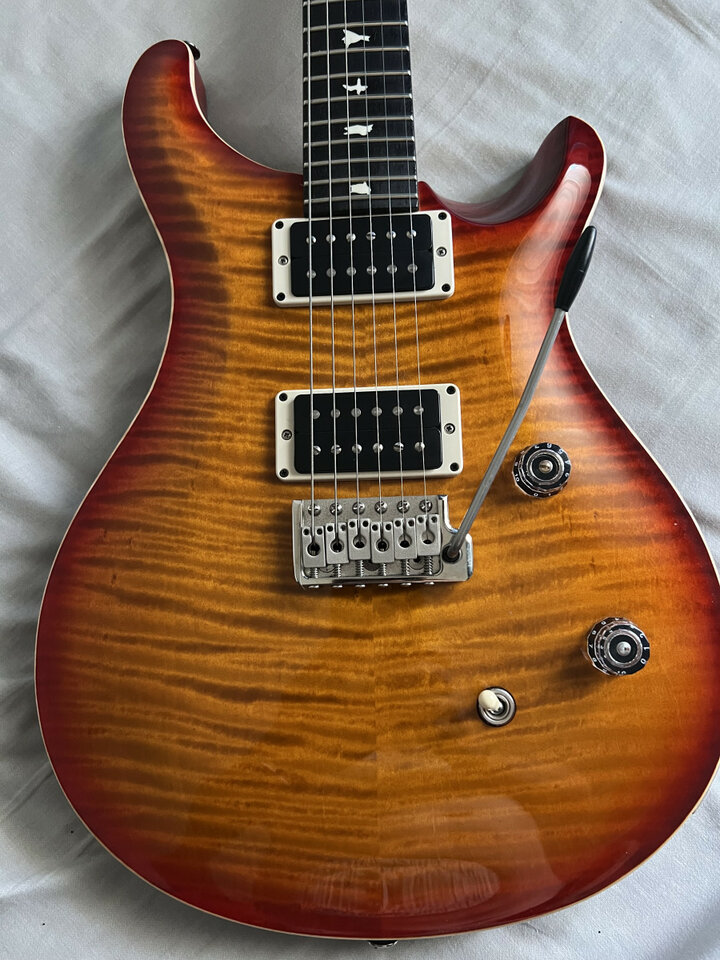 PRS CE 24 Dark Cherry Sunburst. de segunda mano · Foto 6 de 10 · Córdoba · 1500 €