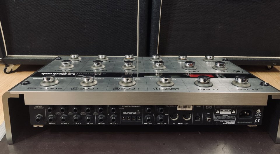 Multiefectos TC Electronic G-System de segunda mano · Foto 4 de 5 · Sevilla · 510 €