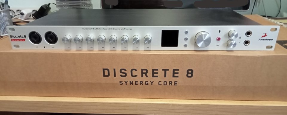 Antelope Discrete 8 Synergy Core + Extra