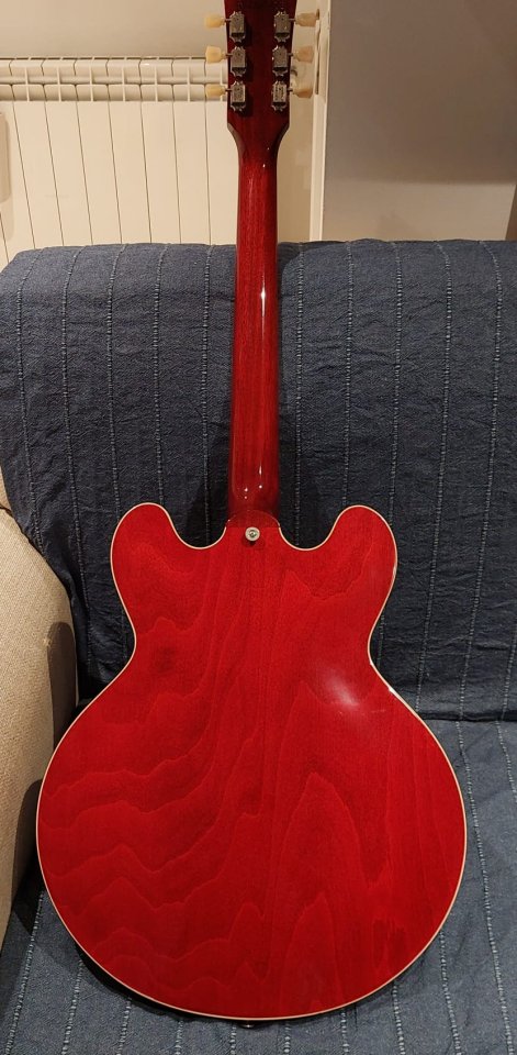 GIBSON ES-335 Sixties 60's Cherry de segunda mano · Foto 9 de 10 · Madrid · 2550 €