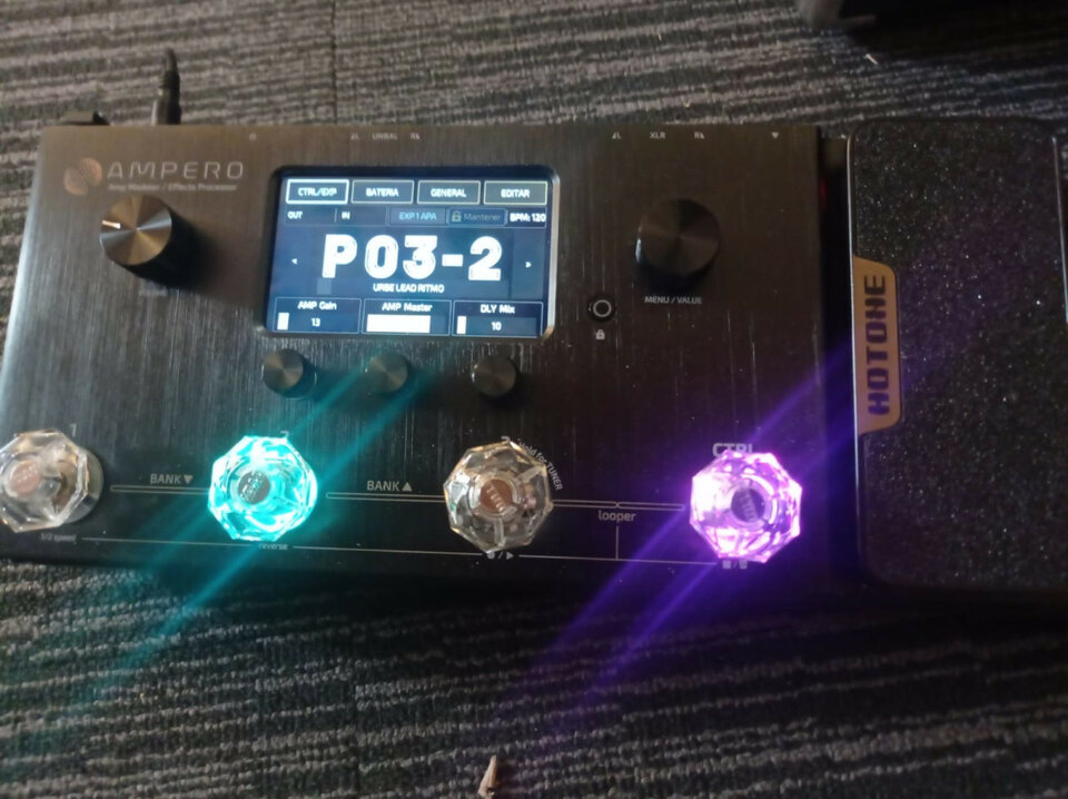 Vendo HOTONE AMPERO