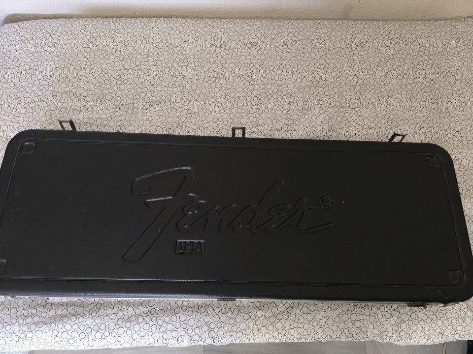 Fender Bullet Deluxe USA 1981 con estuche original