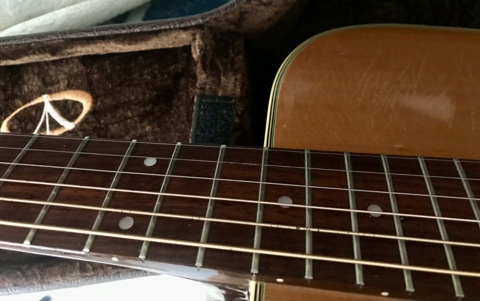 guitarra acustica vintage YASUMA