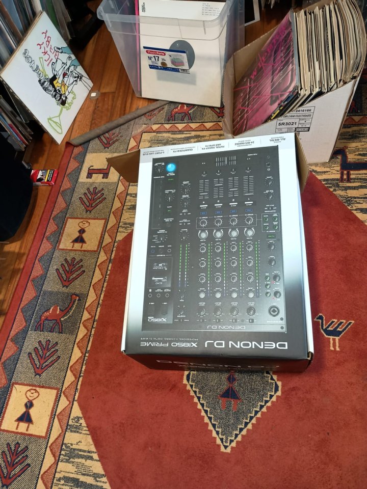 Denon x1850 Prime de segunda mano · Foto 6 de 7 · Pontevedra · 950 €
