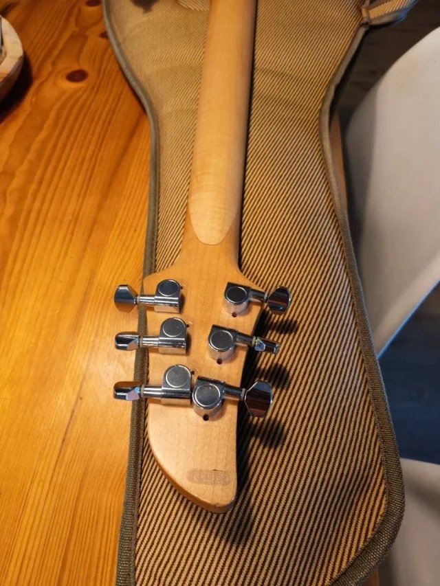Yamaha RGX 620 DZ de segunda mano · Foto 7 de 9 · Bizkaia · 299 €