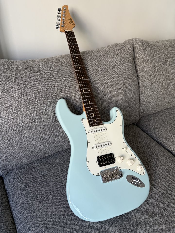 Suhr Classic S Antique (2025) Sonic Blue RW HSS