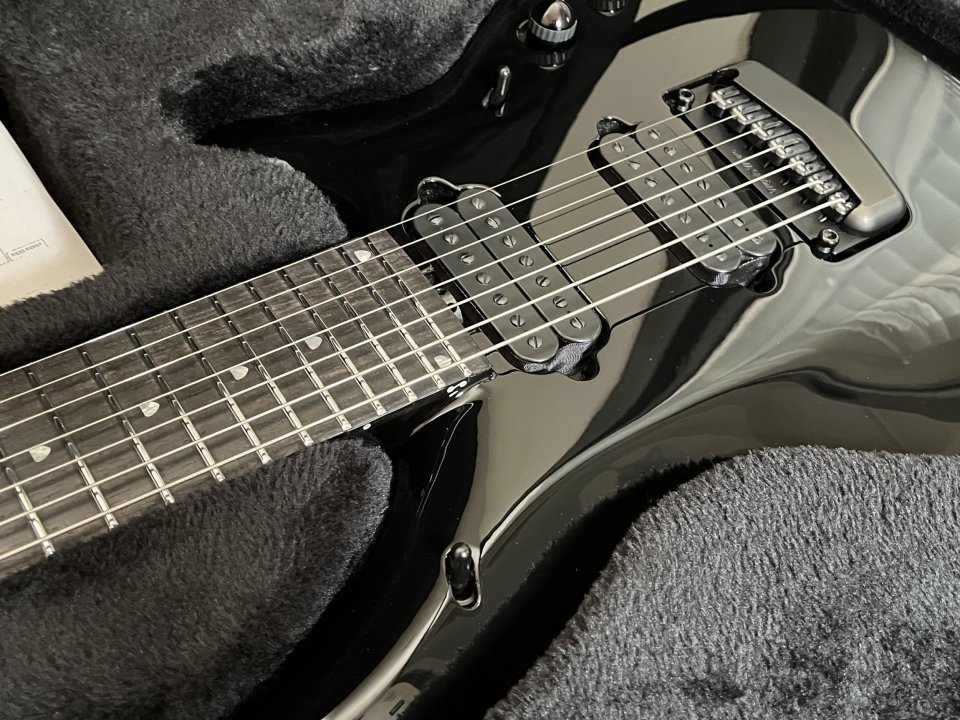 Music Man John Petrucci Majesty 7 DS ( Siete Cuerdas )