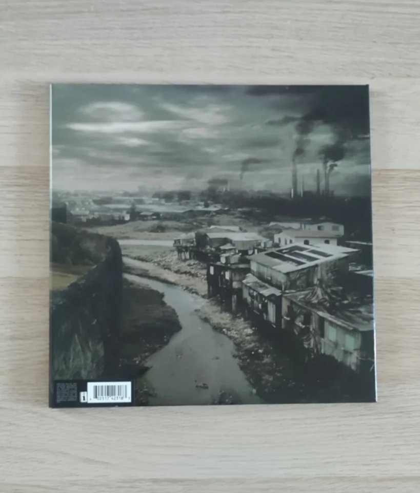 Nine Inch Nails Year Zero Edición Especial de segunda mano · Foto 3 de 5 · Barcelona · 350 €
