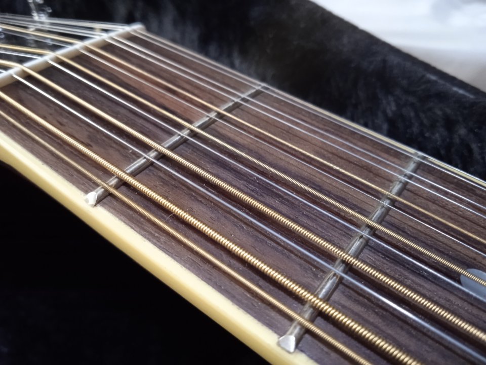 Yamaha CPX700II-12 acústica de 12 cuerdas de segunda mano · Foto 6 de 8 · Araba · 800 €