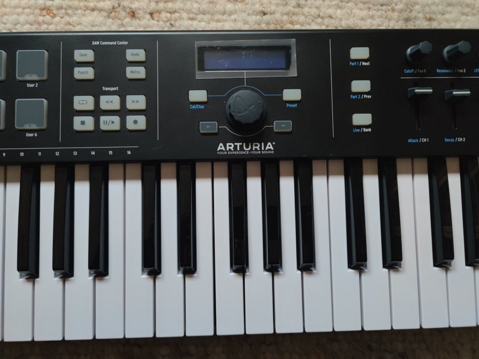 Arturia Keylab Essential 61 Key Black Teclado MIDI