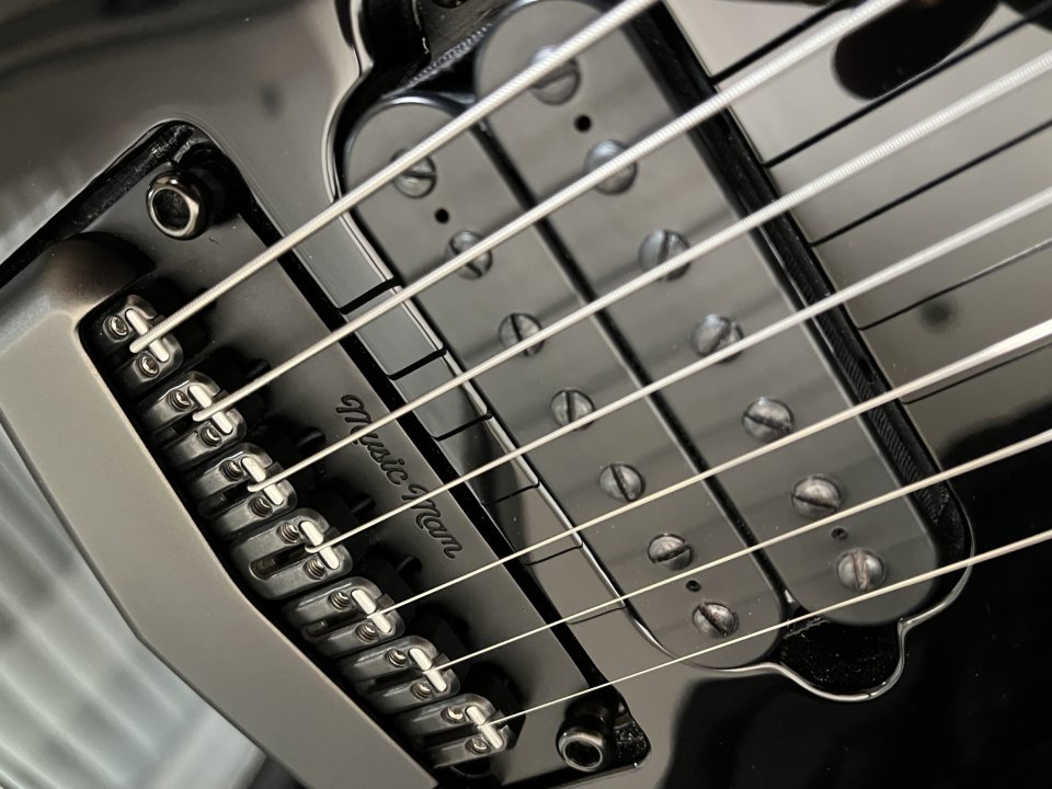 Music Man John Petrucci Majesty 7 DS ( Siete Cuerdas )