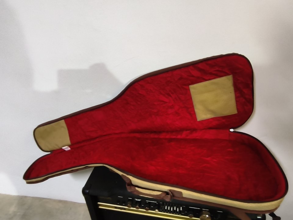 Bajo Squier Jazz Bass "Crafted in Indonesia" 2013