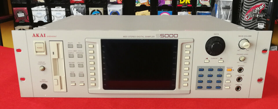 Akai S5000 MIDI Stereo Digital Sampler