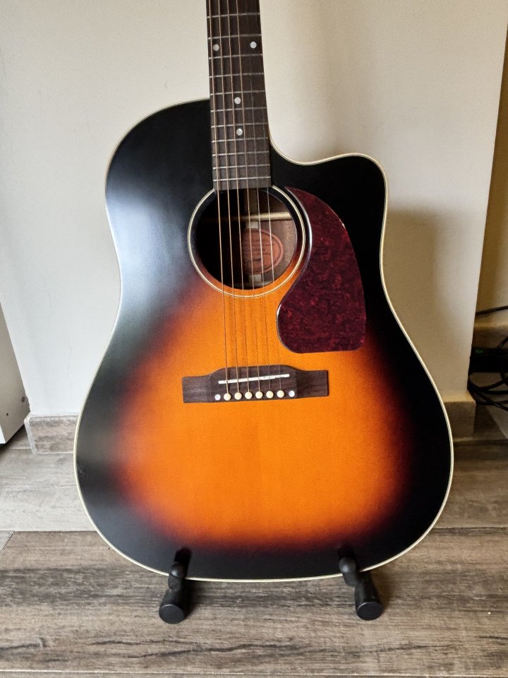 Epiphone J 45 Standard de segunda mano · Foto 1 de 7 · Madrid · 580 €