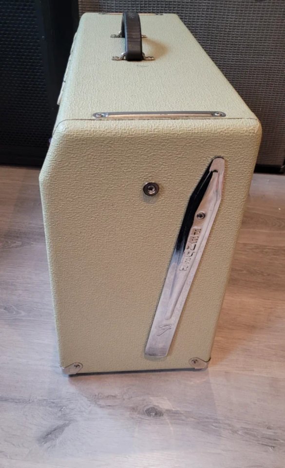 Fender Supersonic 60W+pedal+funda