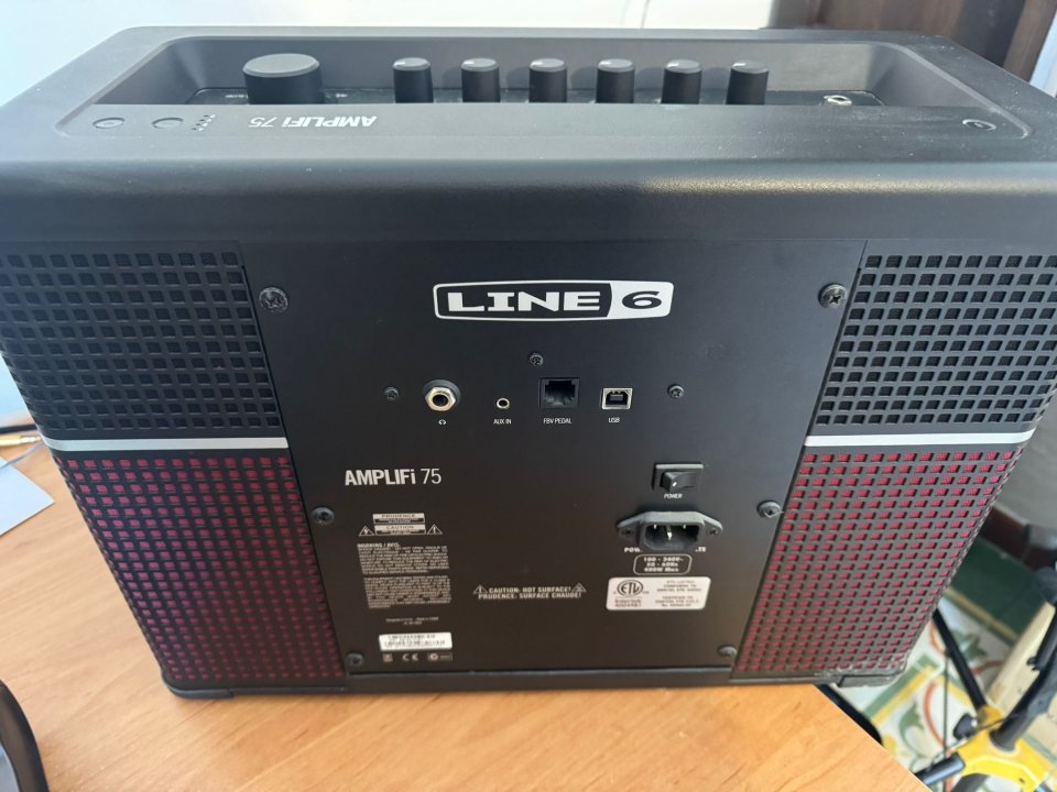 Line6 Amplifi 75