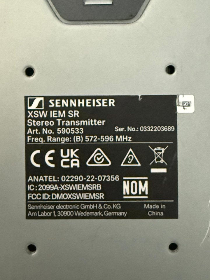 Sennheiser XSW IEM Set B-Band – Monitoreo inalámbrico profesional de segunda mano · Foto 3 de 3 · Navarra · 420 €