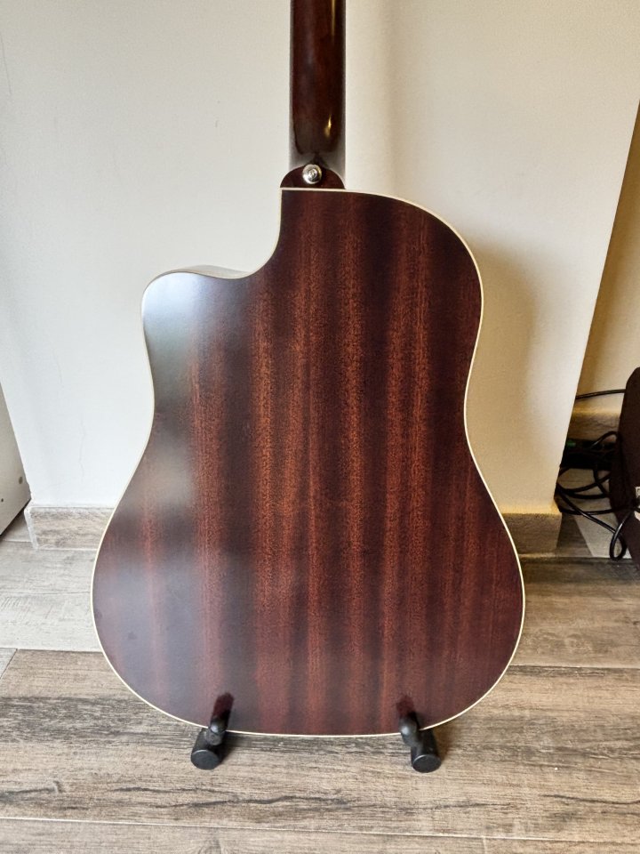 Epiphone J 45 Standard de segunda mano · Foto 3 de 7 · Madrid · 580 €