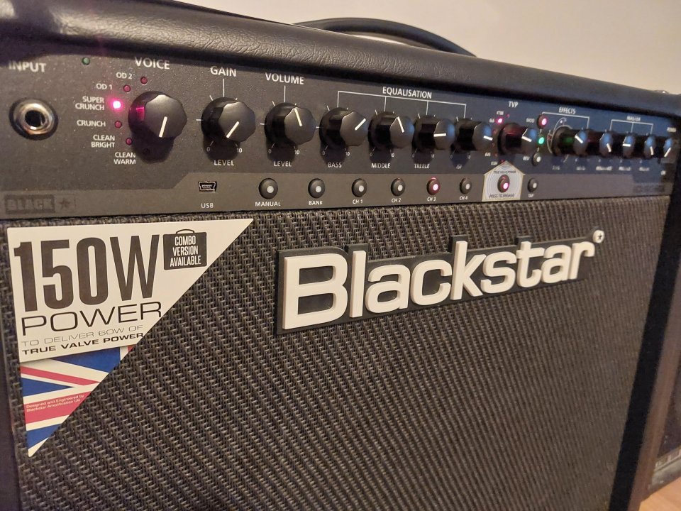 Blackstar ID 60 TVP + pedalera FS10 de segunda mano · Foto 3 de 7 · Madrid · 350 €