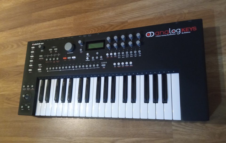 Elektron Analog Keys + case