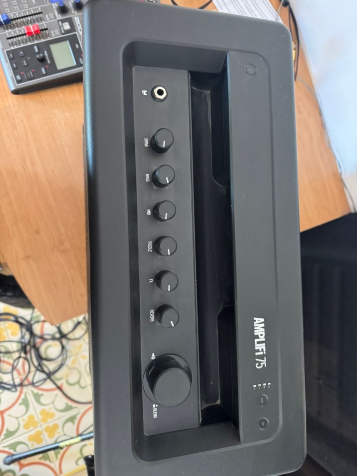 Line6 Amplifi 75