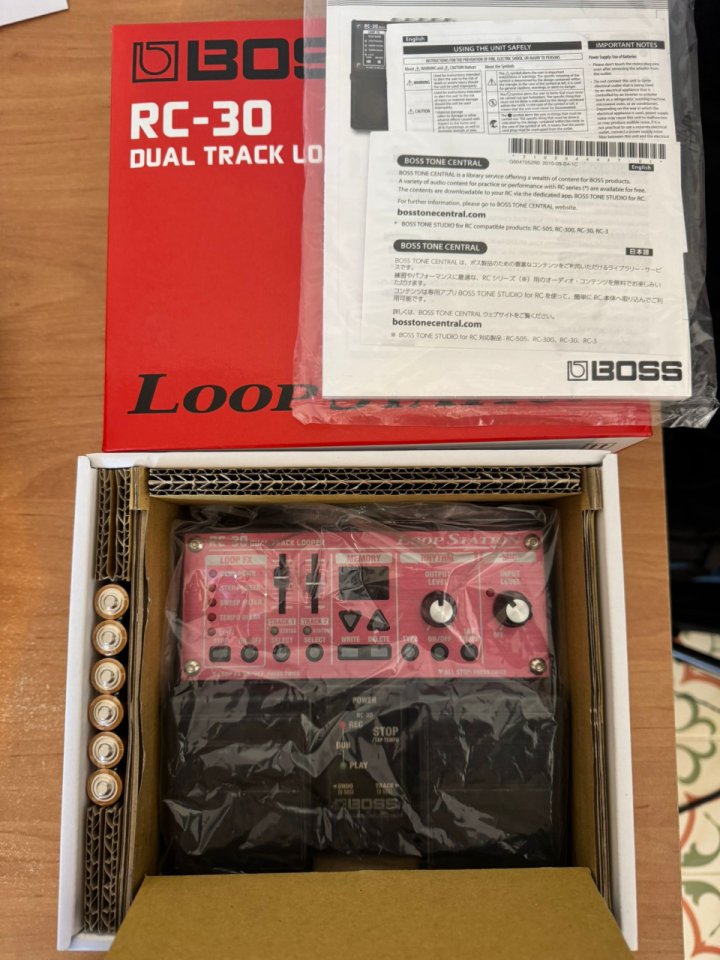 Boss RC-30 Loop Station Dual Track Looper