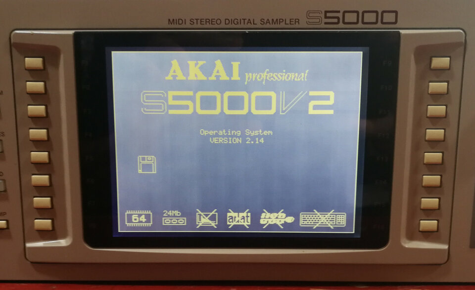 Akai S5000 MIDI Stereo Digital Sampler