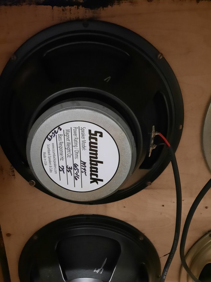 Altavoces Scumback M75 y H75