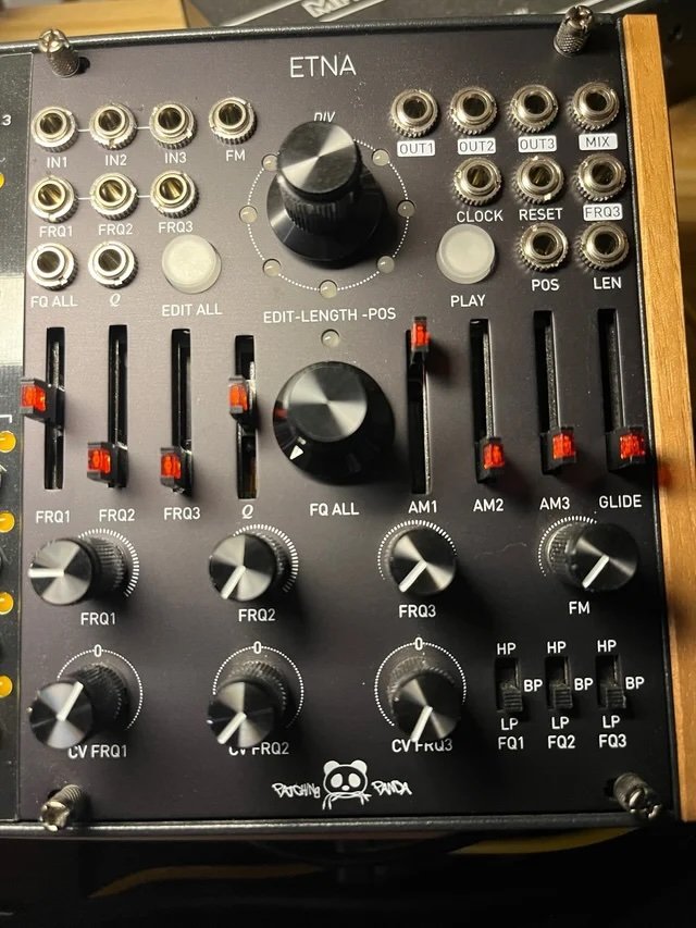 Patching Panda Etna de segunda mano · Foto 1 de 2 · Málaga · 300 €