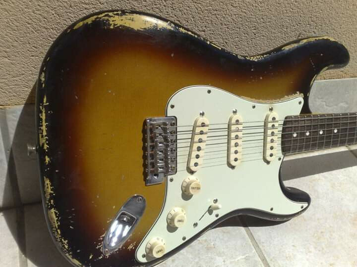 Luthier zona Norte,Majadahonda, Madrid, Fatale Guitarras