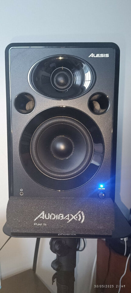 Monitores de estudio