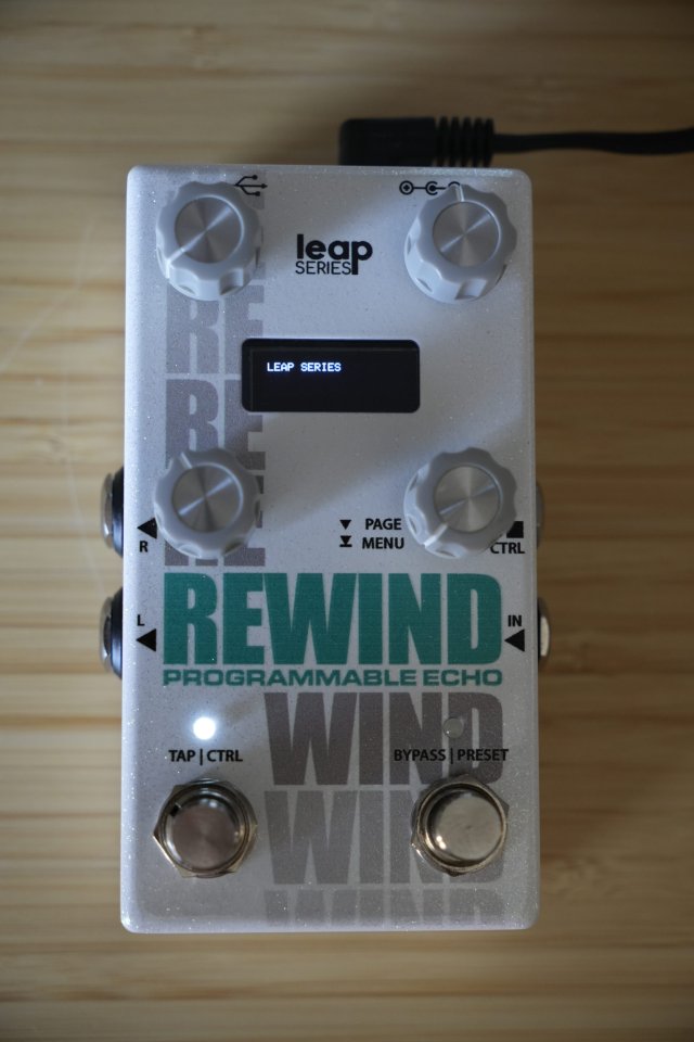 Alexander Pedals Rewind Pedal Delay como nuevo de segunda mano · Foto 1 de 10 · Madrid · 190 €