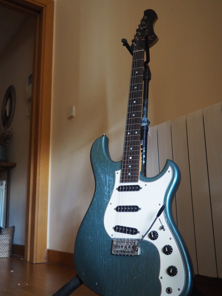 Novo Idris Custom S3 Aged Pelham Blue (DEMO de youtube incluida)