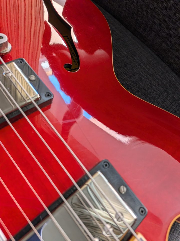 Gibson ES-335 Traditional, Antique Faded Cherry de segunda mano · Foto 2 de 9 · Barcelona · 2300 €