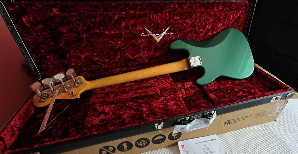 Fender Precision Custom Shop '66 Sherwood Green NUEVO de segunda mano · Foto 5 de 10 · Lugo · 5500 €