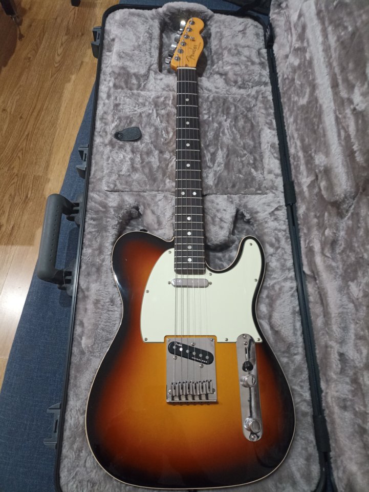 Fender Telecaster Ultra I de segunda mano · Foto 1 de 9 · Madrid · 1800 €