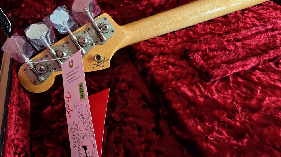 Fender Precision Custom Shop '66 Sherwood Green NUEVO de segunda mano · Foto 7 de 10 · Lugo · 5500 €