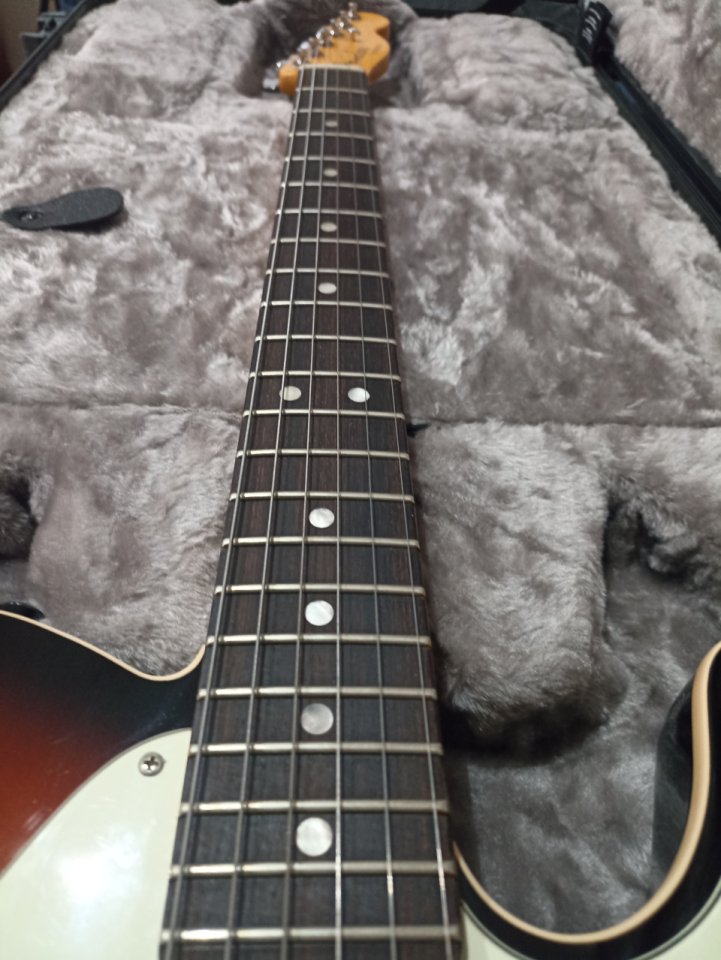 Fender Telecaster Ultra I de segunda mano · Foto 3 de 9 · Madrid · 1800 €