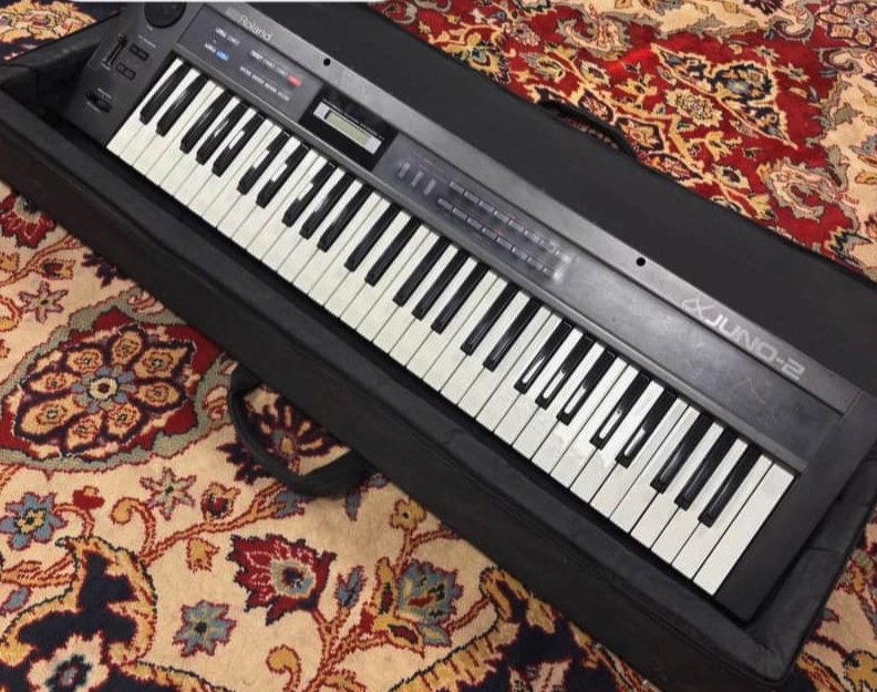 Roland Alpha Juno 2 de segunda mano · Sevilla · 495 €