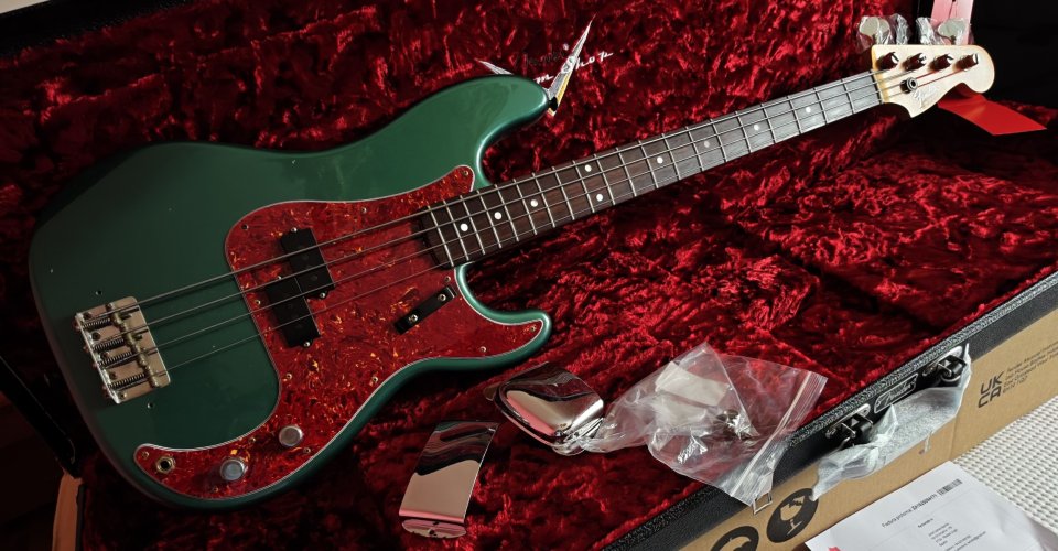 Fender Precision Custom Shop '66 Sherwood Green NUEVO de segunda mano · Foto 10 de 10 · Lugo · 5500 €