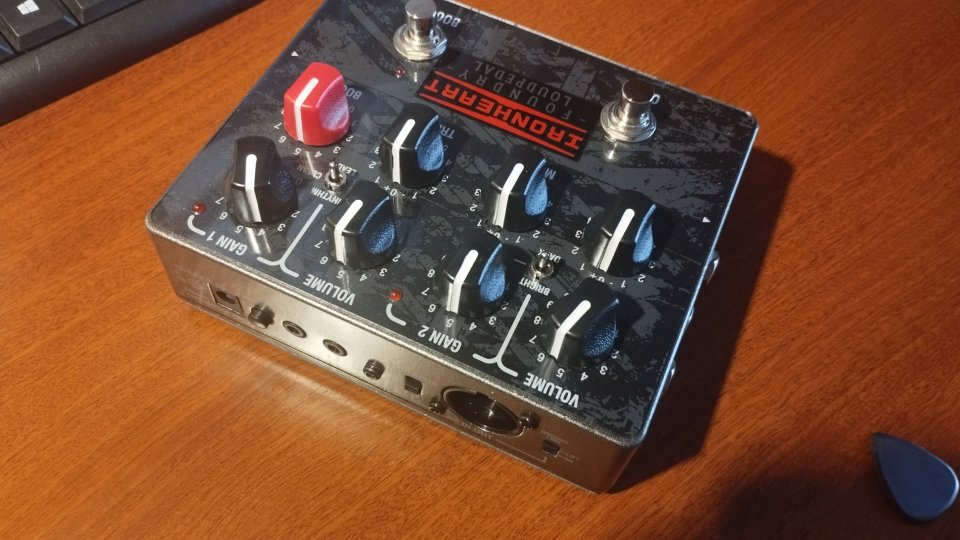 Previo guitarra analogico de segunda mano · Foto 2 de 3 · Badajoz · 175 €