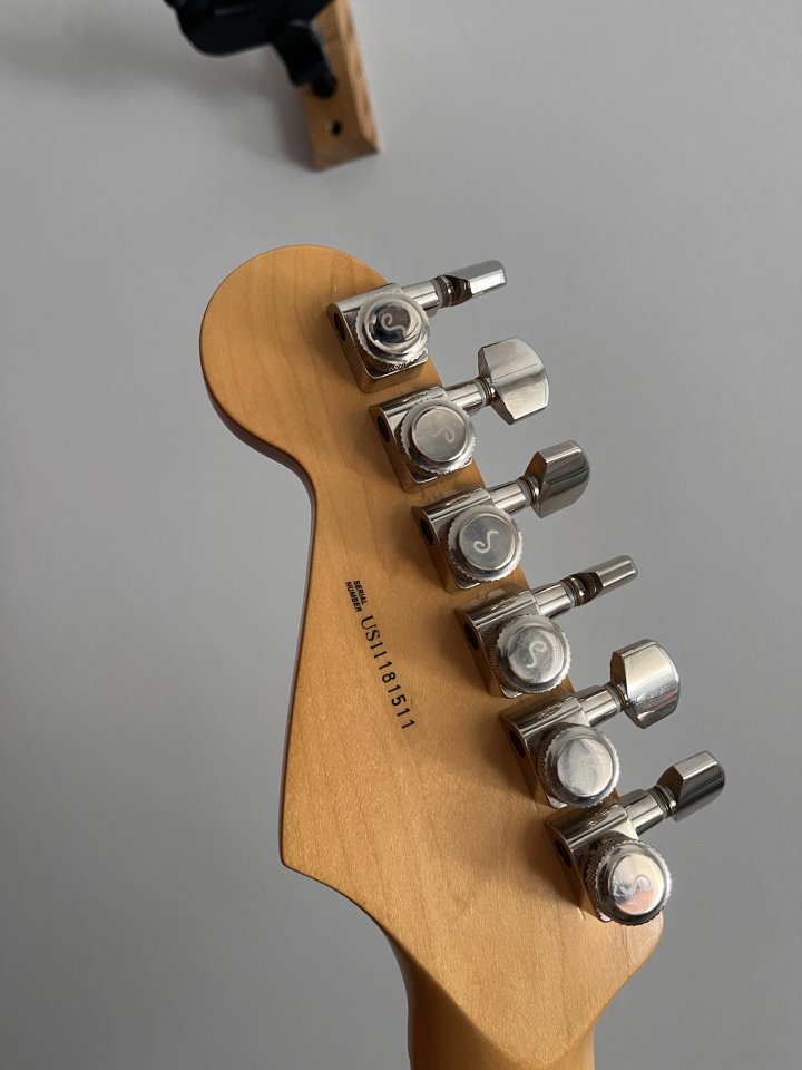 Fender American Standard Stratocaster de segunda mano · Foto 5 de 9 · Córdoba · 900 €