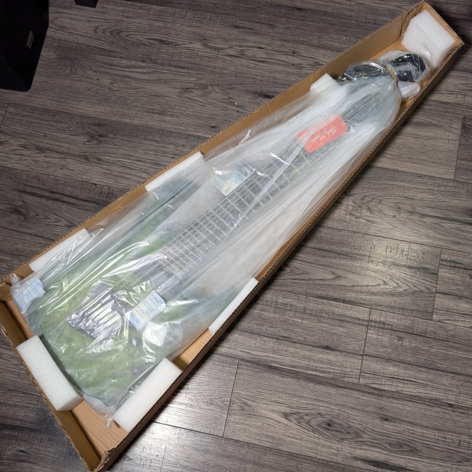 Harley Benton MultiScale-8 QEB de segunda mano · Foto 6 de 7 · SC Tenerife · 275 €