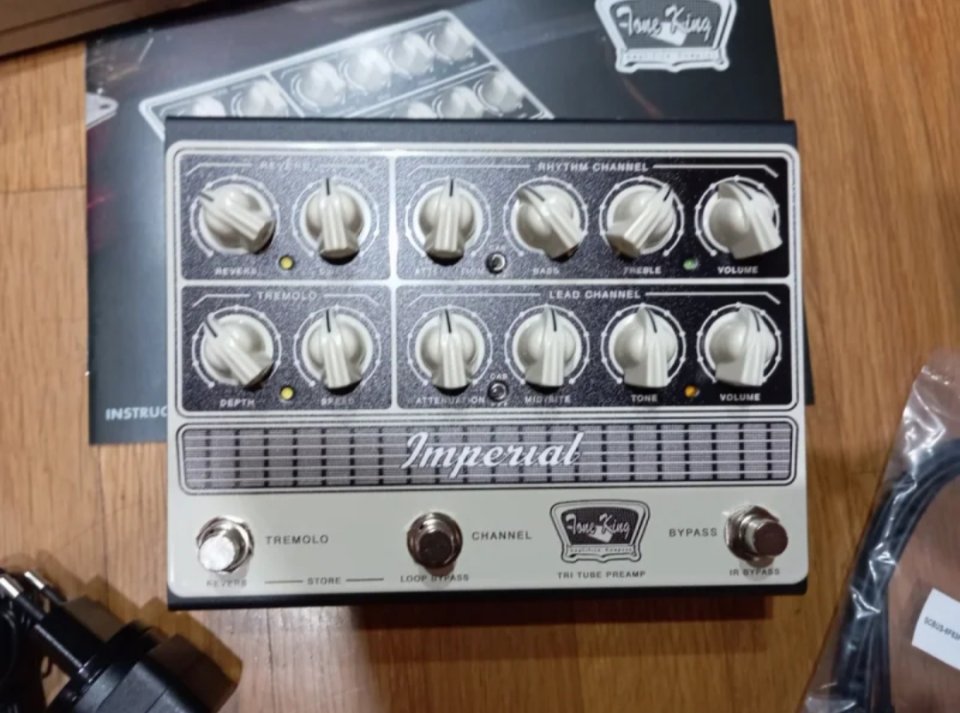 Tone King imperial tri tube preamp NUEVO rebajado 98€!!